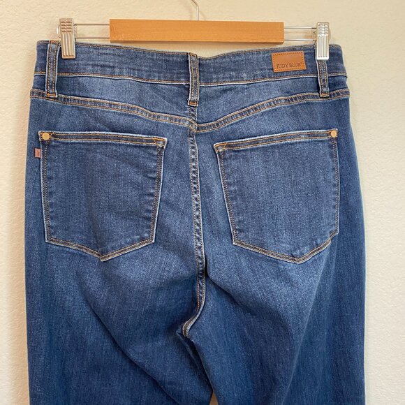 Judy Blue Dark Wash Skinny Fit Capri Stretch Jeans 14W - Picture 4 of 8